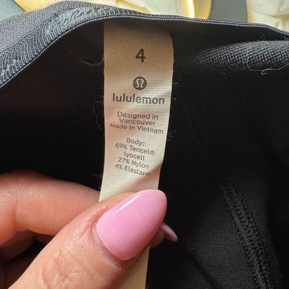 Lululemon On The Move Pant Ponte *28" - Picture 10 of 10
